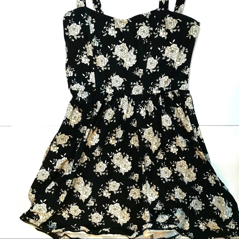 Forever 21 Dress. SOLD